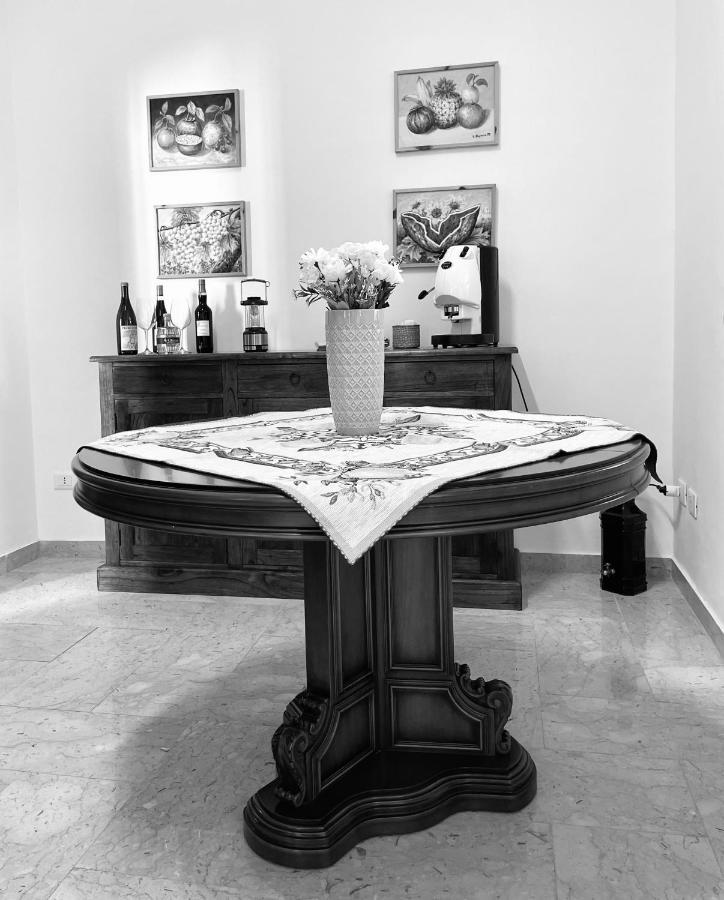 Calici Di Marsala - Via Roma 73 Appartement Buitenkant foto